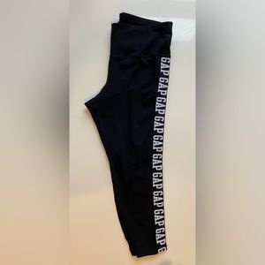 GAP athletic leggings